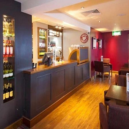 Premier Inn London Angel Islington Exterior photo