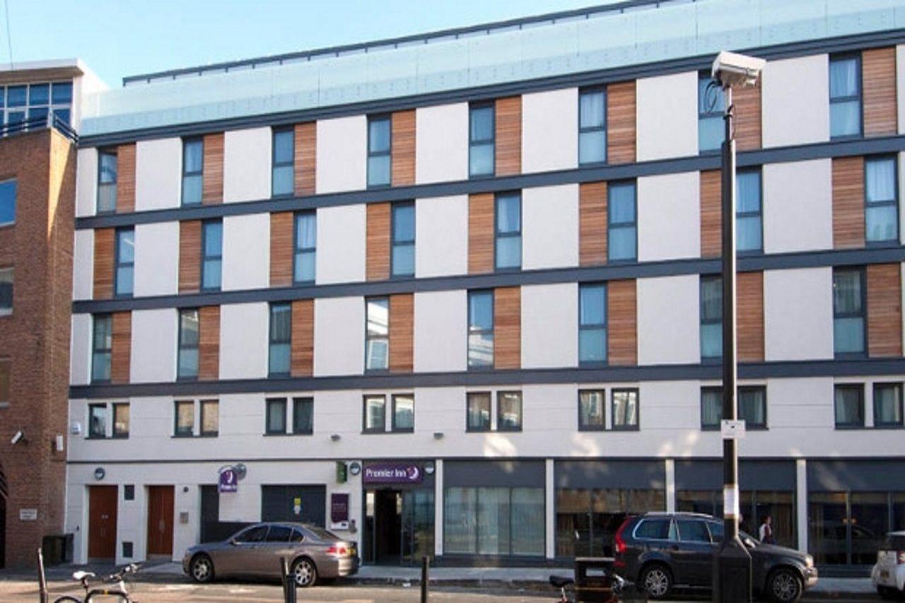 Premier Inn London Angel Islington Exterior photo