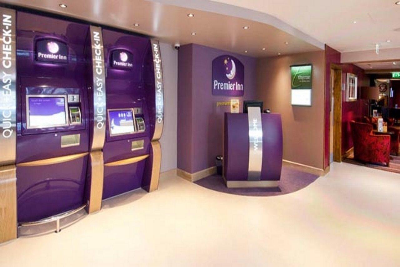 Premier Inn London Angel Islington Exterior photo